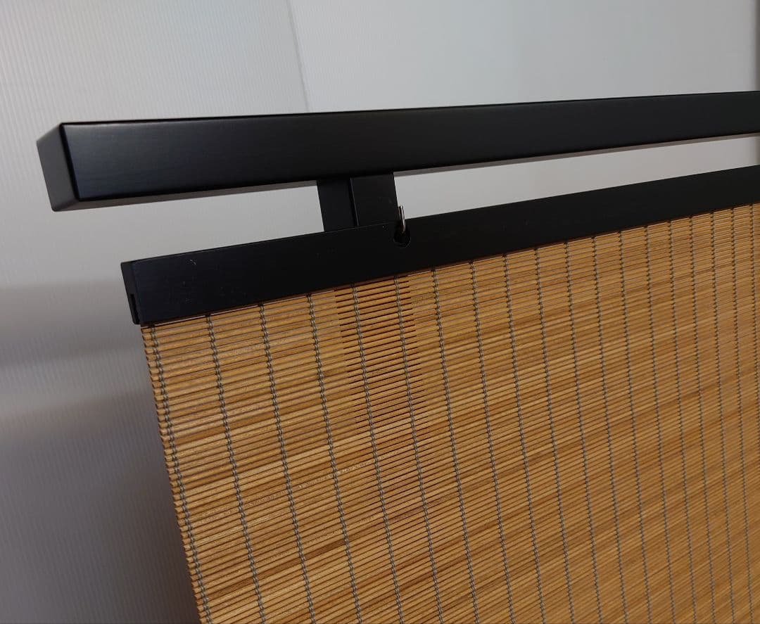 衝立間仕切りパーテーション　１枚式　木スダレ調シンプル衝立　ブラックフレーム