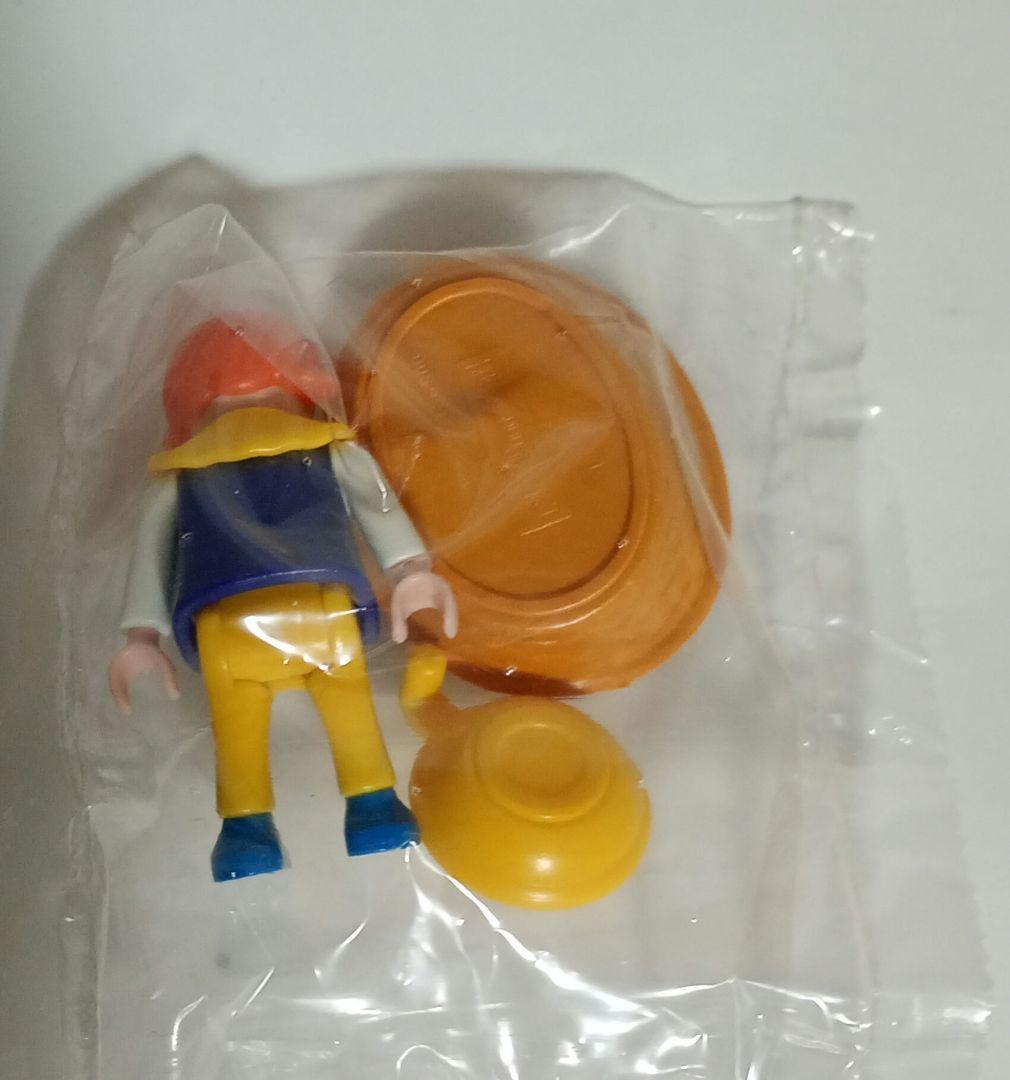 プレイモービルplaymobil イースターエッグシリーズ 女の子 ネコ