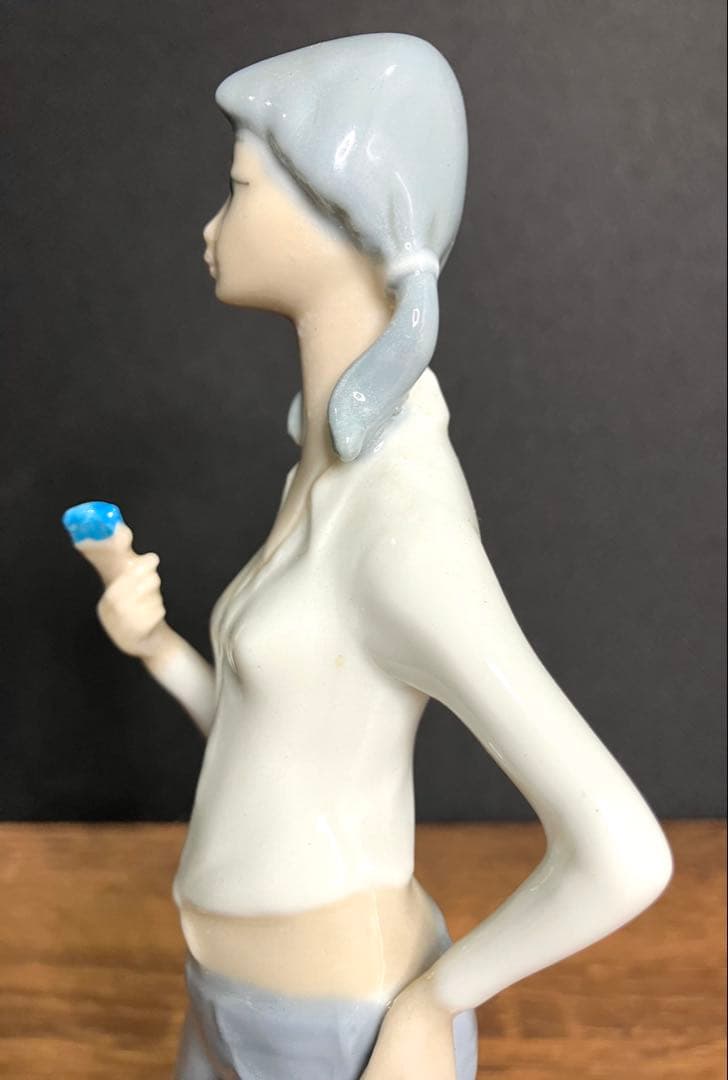 リヤドロ LLADRO 置物