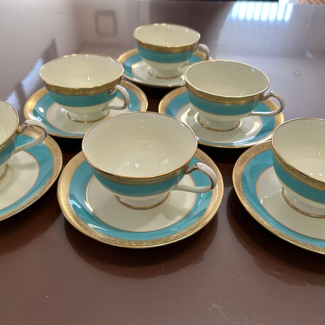 廃盤シリーズ　ノリタケ　シェフィールドSHEFFIELDカップ＆ソーサー