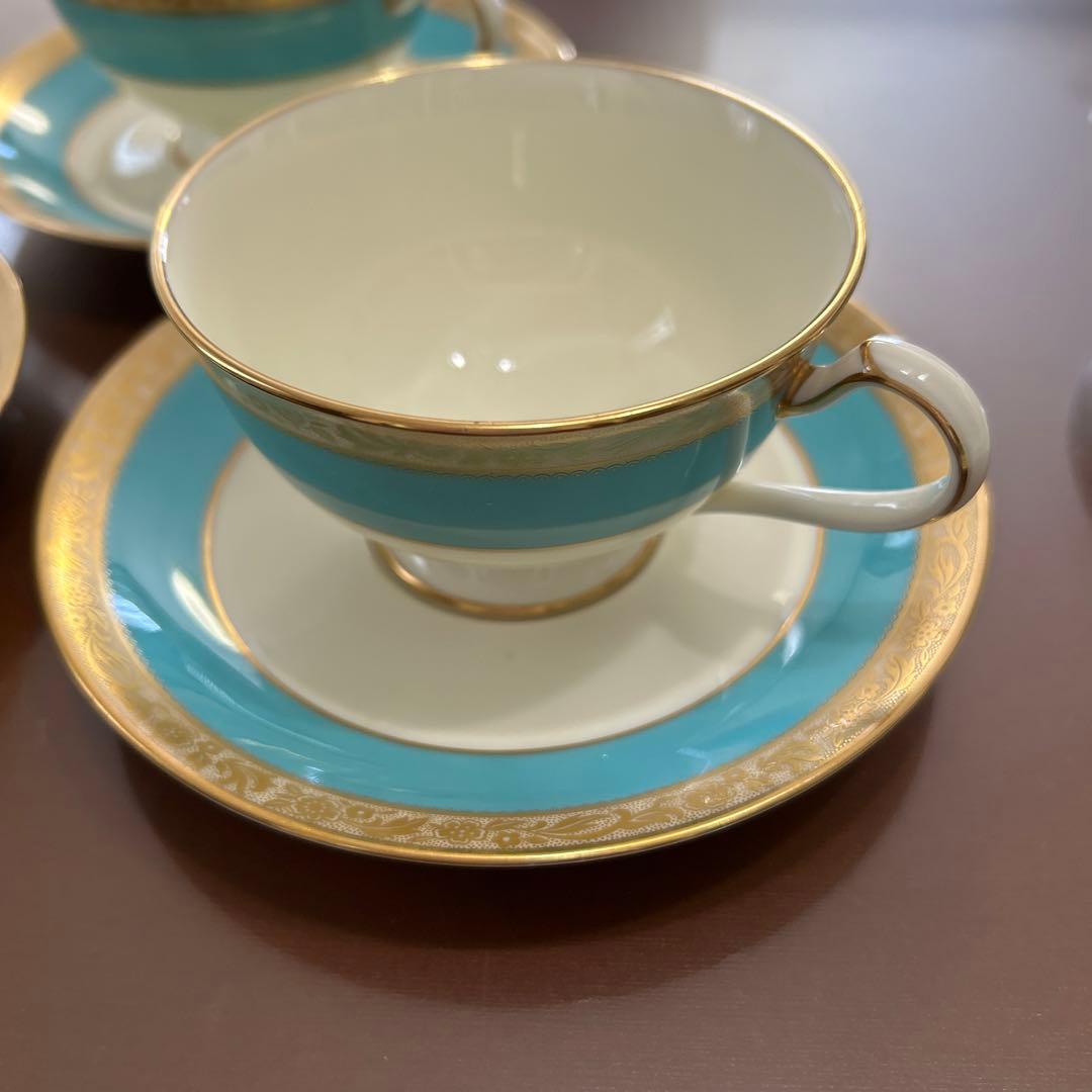 廃盤シリーズ　ノリタケ　シェフィールドSHEFFIELDカップ＆ソーサー