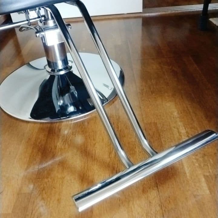 【美容室用・業務用】回転椅子ヘッドレスト付き