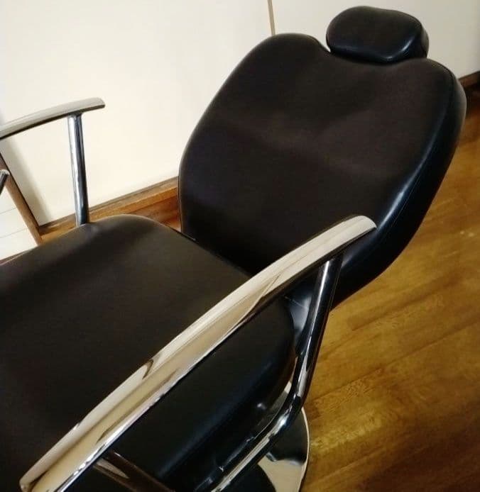 【美容室用・業務用】回転椅子ヘッドレスト付き