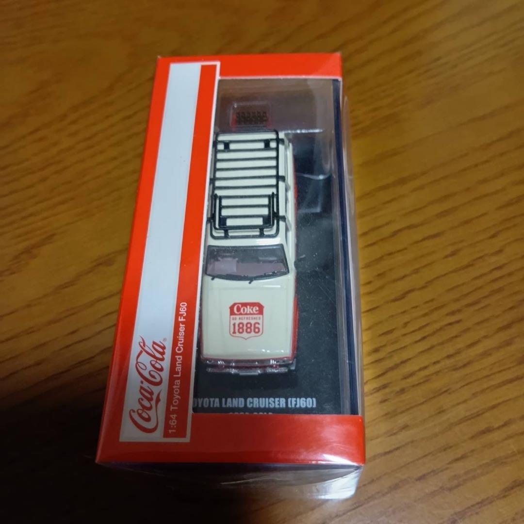 【2台セット】タイニー　TINY コカ・コーラ　ミニカー　1/64 2種