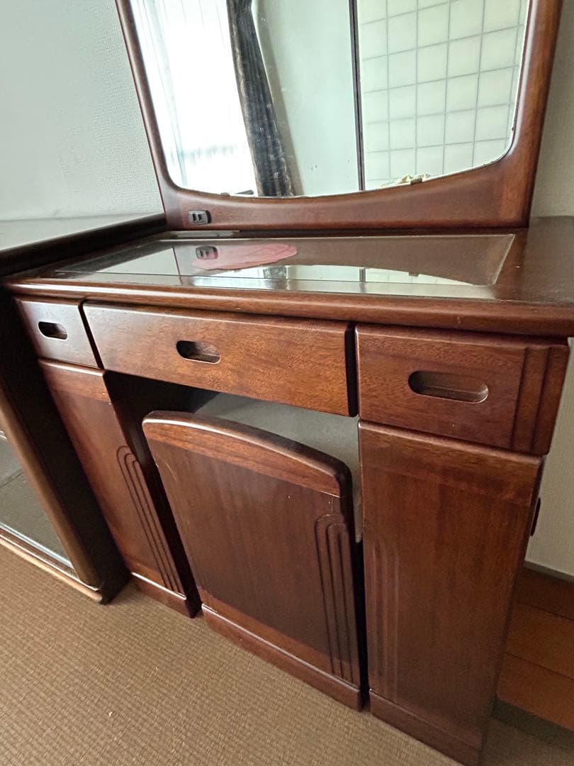 【※引取限定】木製ドレッサー　アーチ型ミラー付き
