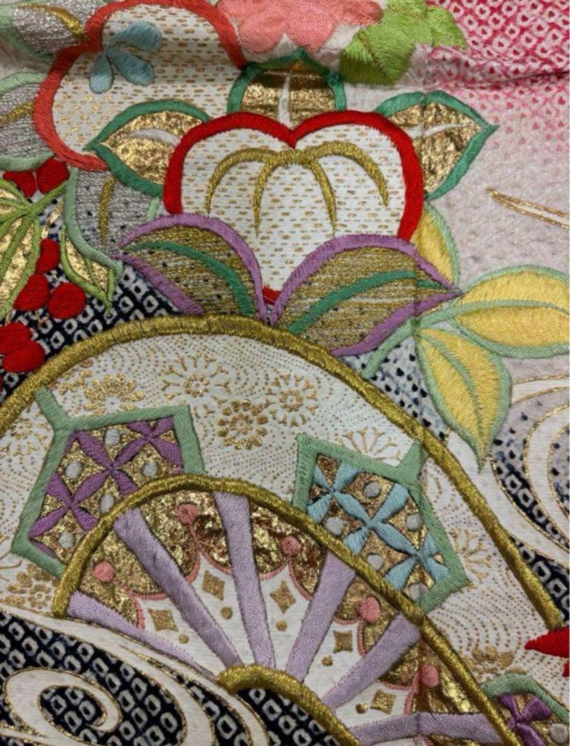 七五三　四ツ身女の子着物　正絹　仮絵羽　赤　豪華絞り　刺繍　片輪車　鴛鴦