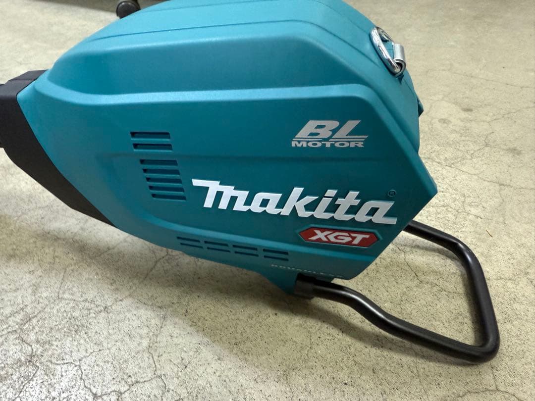 マキタ除雪アタッチメントSN400MP、スプリットモーターMUX01G中古美品