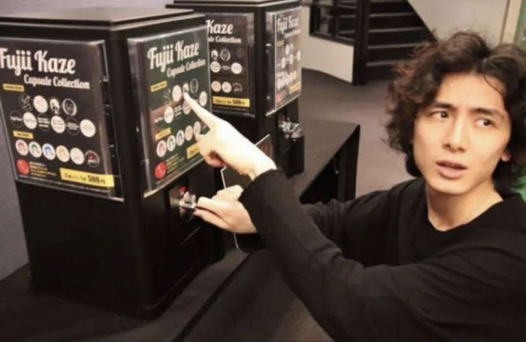 藤井風 Fujii Kaze ☆ 缶バッジ 初期グッズ 希少 レア - メルカリ