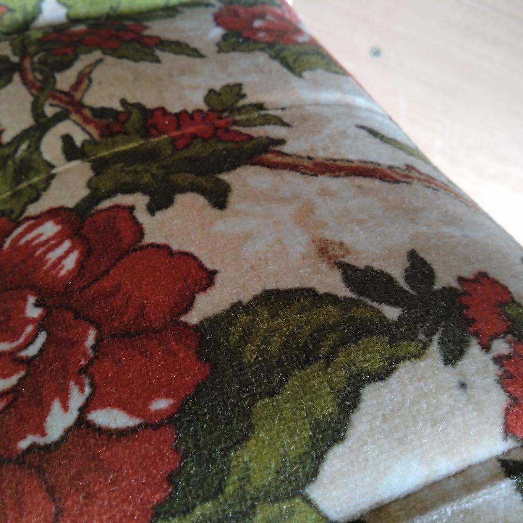 ロッキングチェア　椅子　花柄