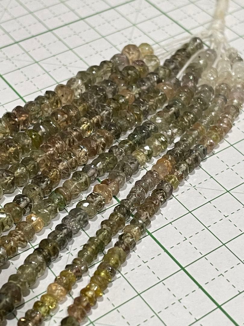 【希少・大粒あり】天然石 ミックストルマリン ボタンカット 4連セット