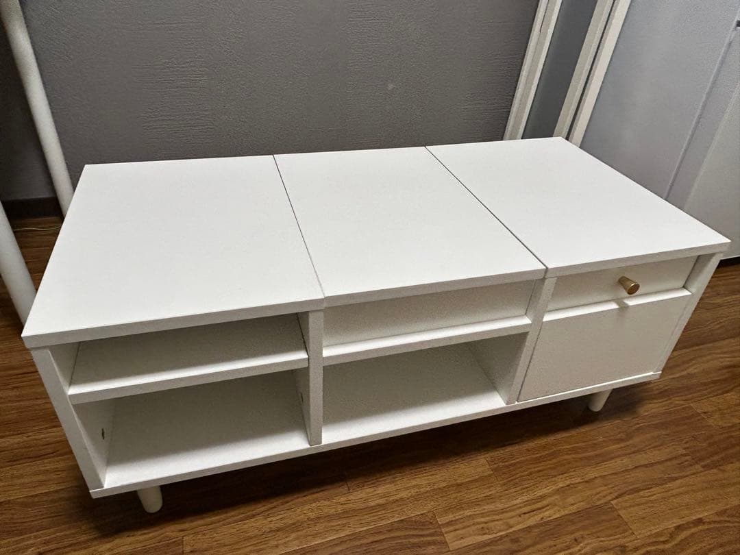 ホワイトドレッサー ミラー付き