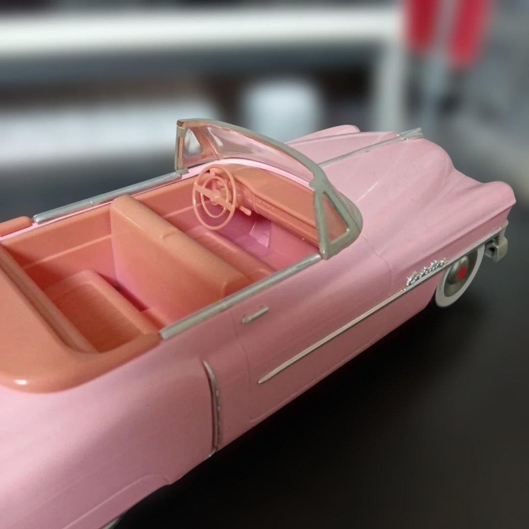 キャデラック オープンカー ピンクブリキの車のおもちゃ - メルカリ