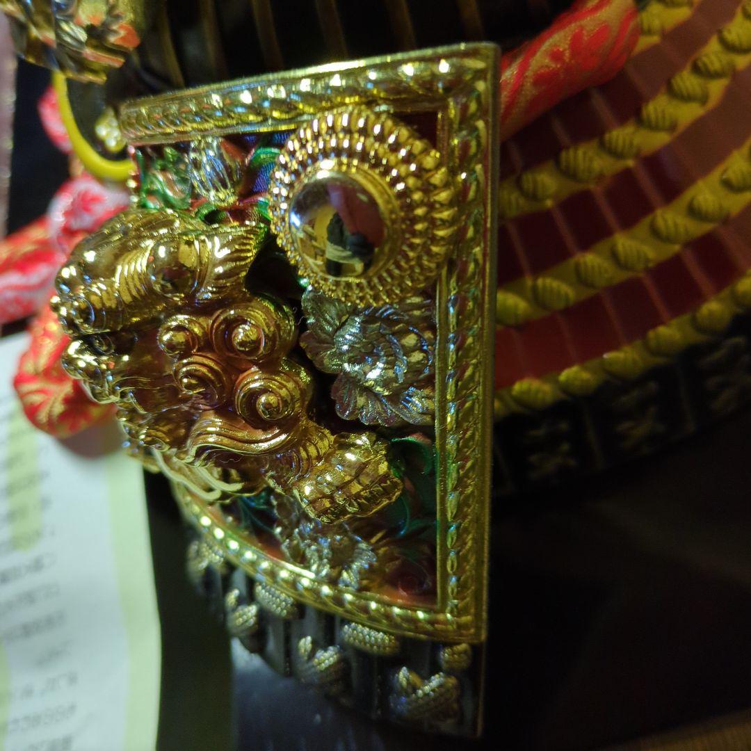 五月人形 豪華な金属製