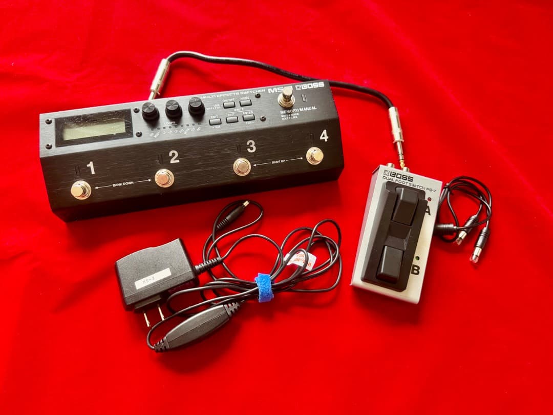 BOSS MS-3＋FS-7セット！ Amazon | 【EV-30 + FS-7セット】BOSS Multi Effects Switcher MS-3