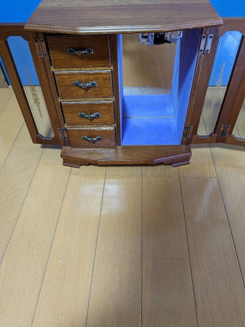 昭和レトロジュエリーボックスオルゴール愛の讃歌