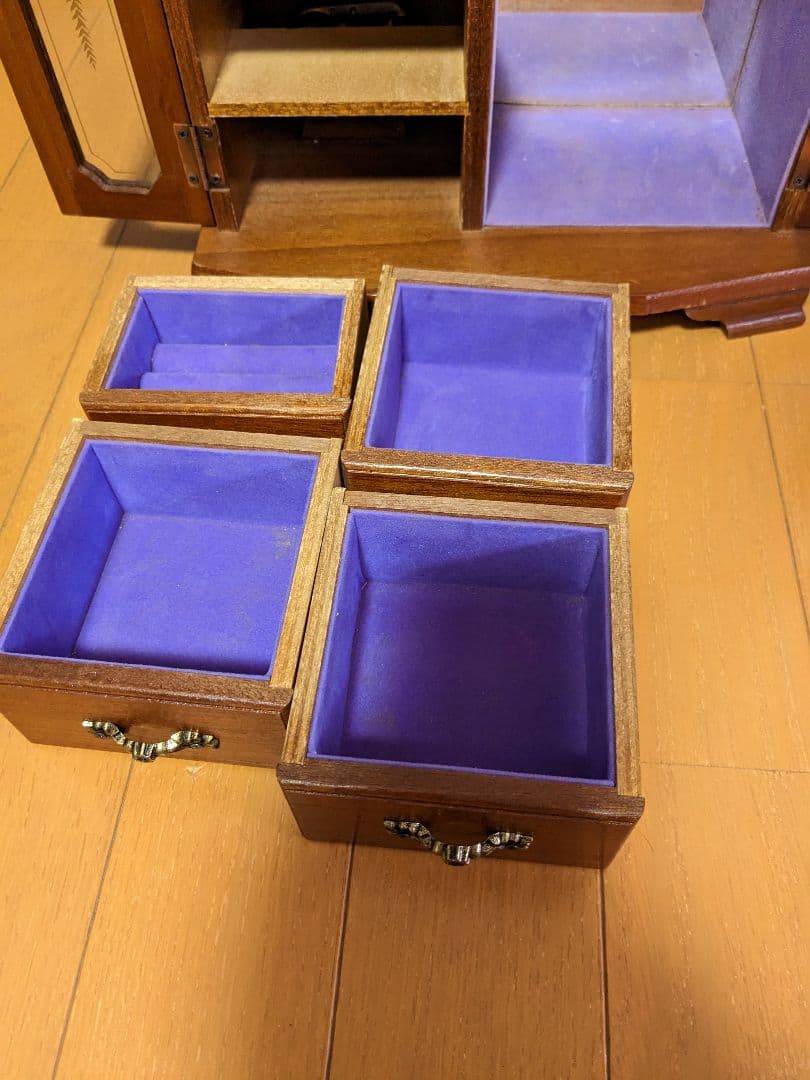 昭和レトロジュエリーボックスオルゴール愛の讃歌