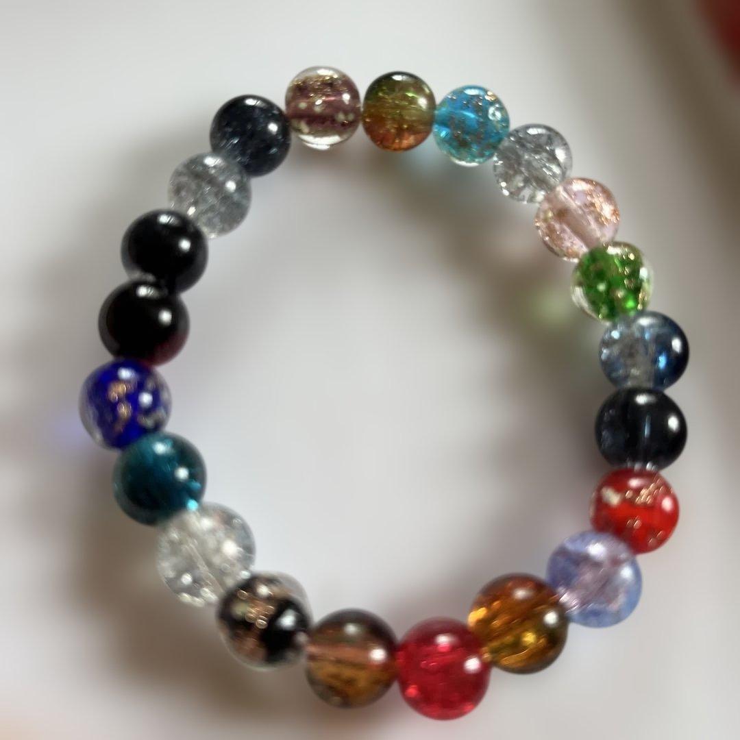 カラフルビーズブレスレットとストラップのセット - メルカリ