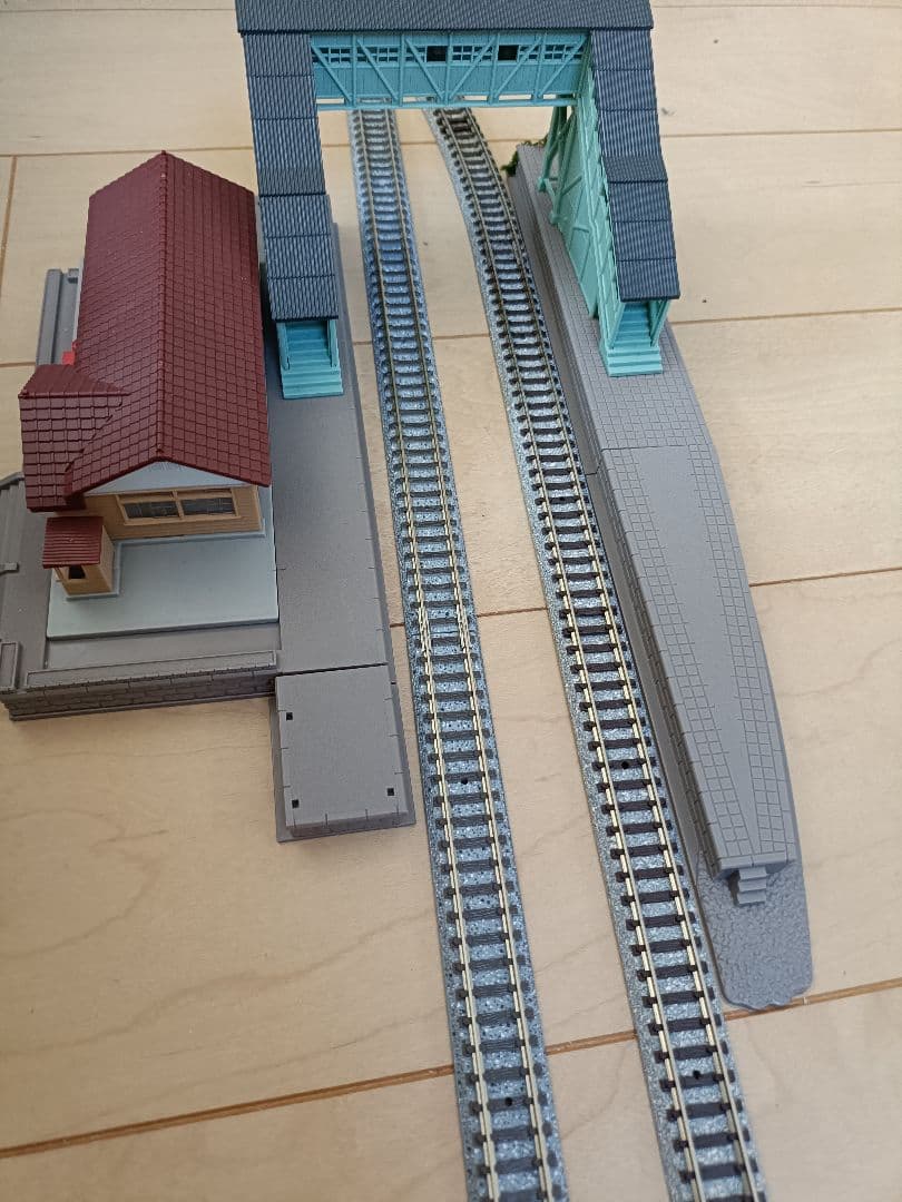 待避線レイアウト キハ40M車 パワーユニット 電動ポイント 駅舎付　フルセット
