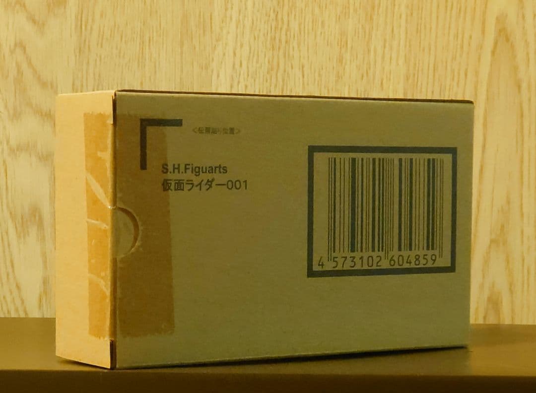 輸送箱未開封 S.H.Figuarts 仮面ライダー001 伝票跡無し