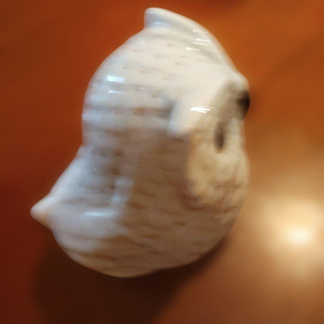 縁起物　フクロウの陶器置物