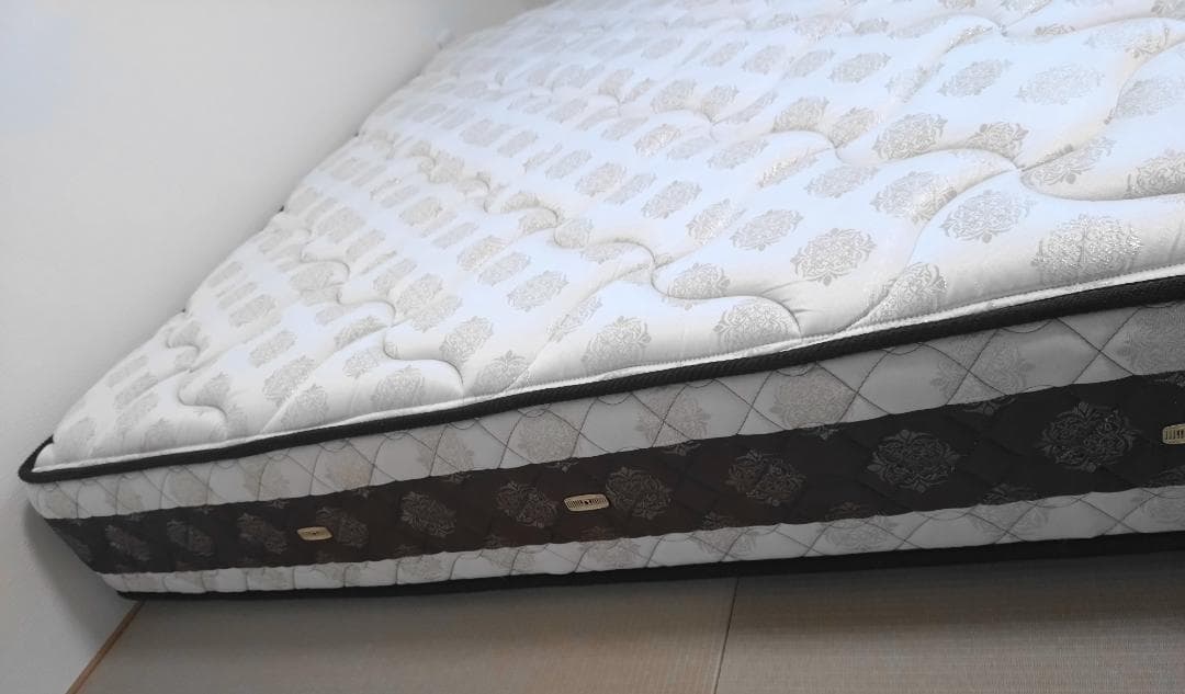 【美品】フランスベッド “アネロッソ” マットレス