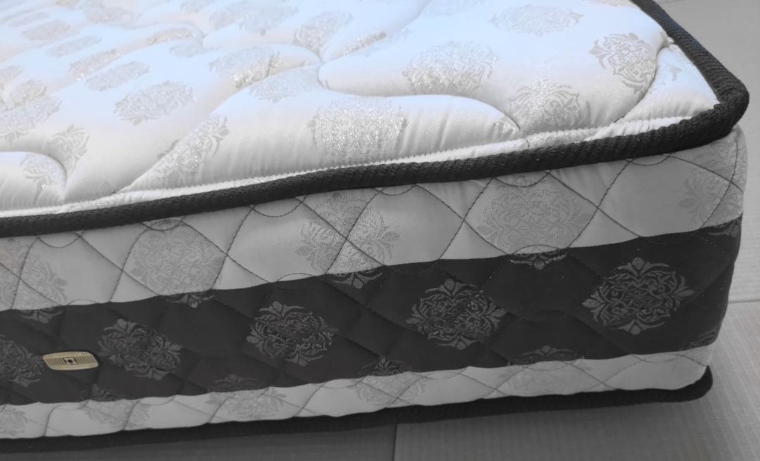 【美品】フランスベッド “アネロッソ” マットレス