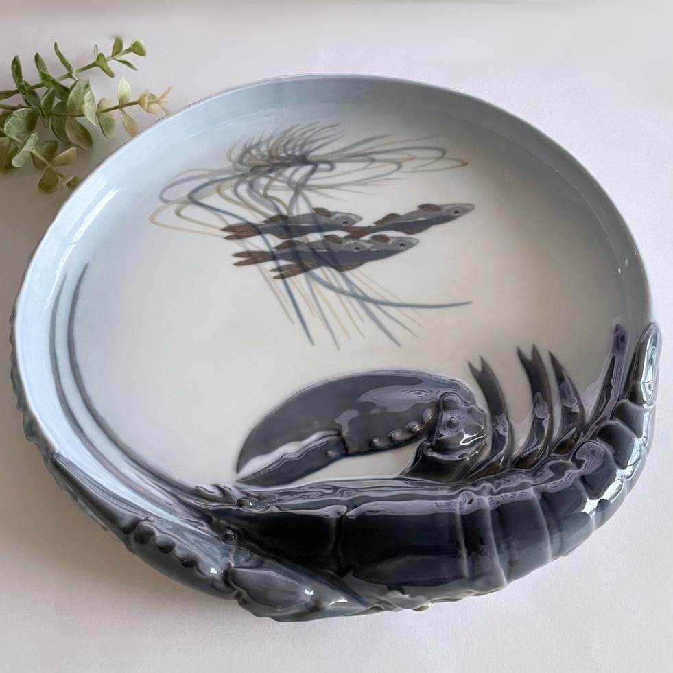 大皿 縦横約25.5ｘ27cm 1.35kg 厚皿 器 海老 魚 1級品