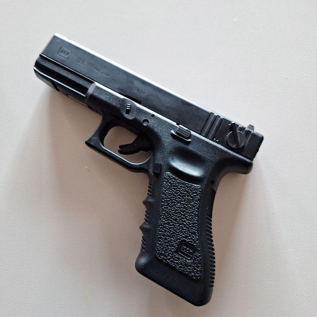 東京マルイ　18歳以上用　ガスブローバック　グロック18C マガジン付