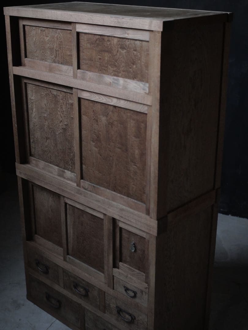 戸棚　食器棚　ケヤキ　収納棚　棚　古家具　古道具　アンティーク　昭和レトロ