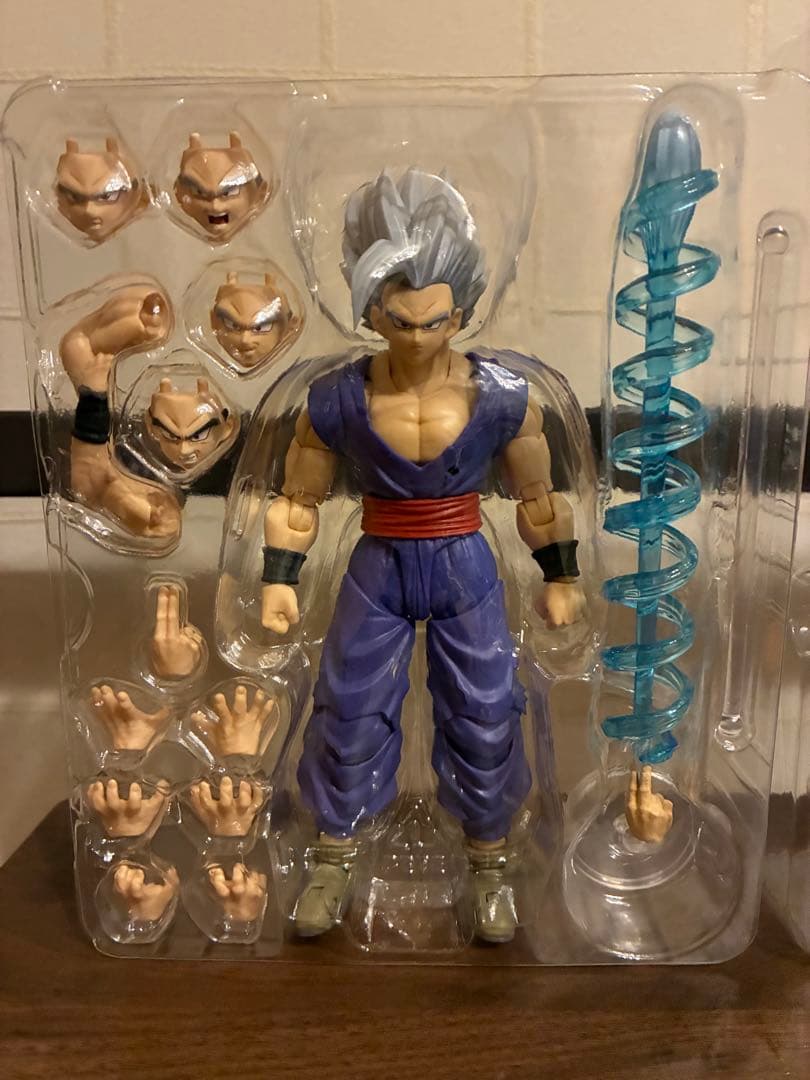 S.H.Figuarts SHフィギュアーツ 超サイヤ人孫悟空　孫悟飯ビースト