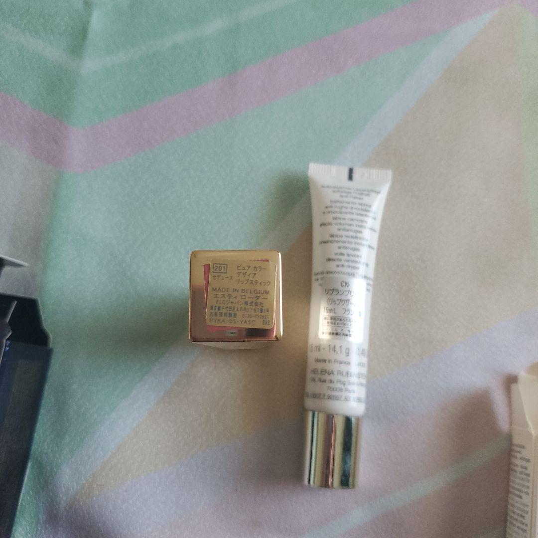 ピュア　カラー　デザイア　リップスティック&CNリプランプリップ