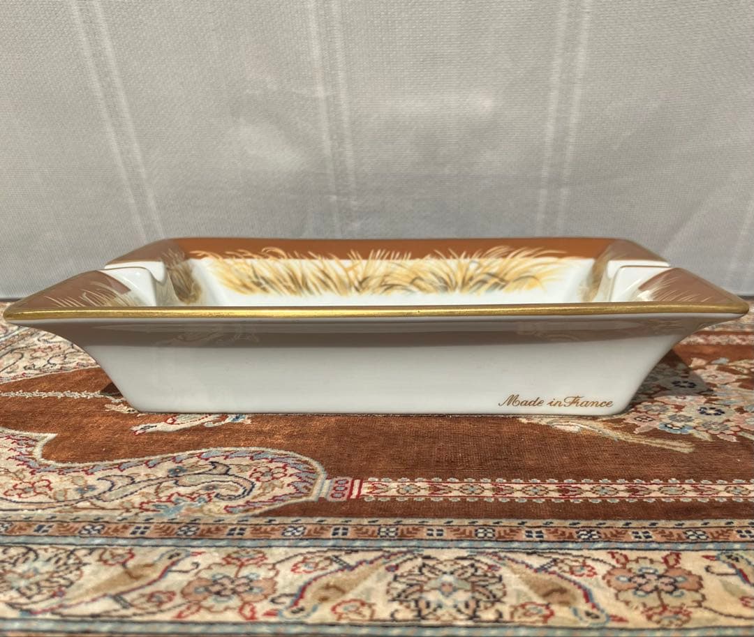 エルメス ライオン柄 灰皿