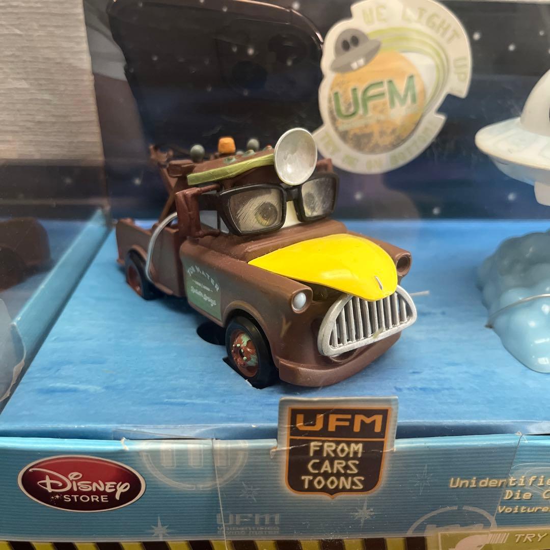 Disney カーズ UFM 未確認飛行メーター - メルカリ