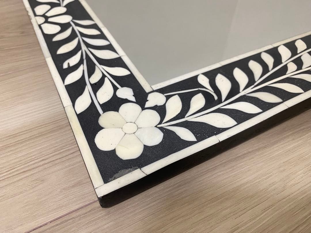 【希少品】ボーン・インレイ鏡　壁掛けミラー　象嵌　一点物　※最終値下げ