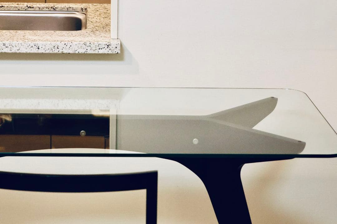 PEGASUS DINING TABLE デザイナー家具 ダイニングテーブル