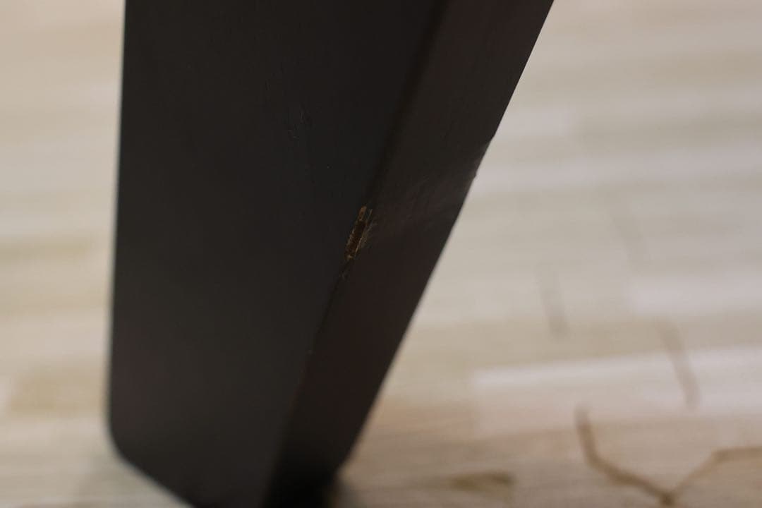 PEGASUS DINING TABLE デザイナー家具 ダイニングテーブル