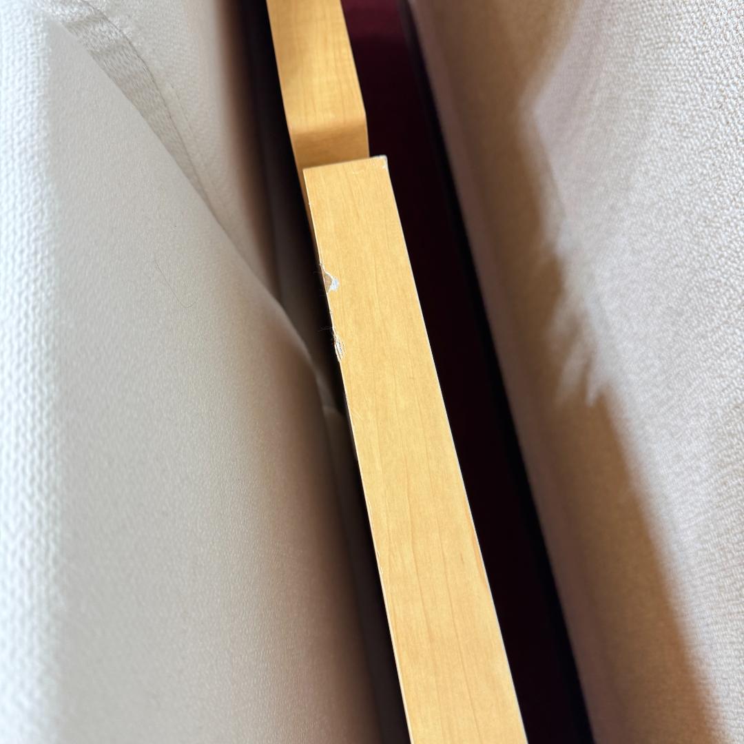 東京23区送料無料　美品2人ソファー　可愛い白色　洗浄/除菌済み