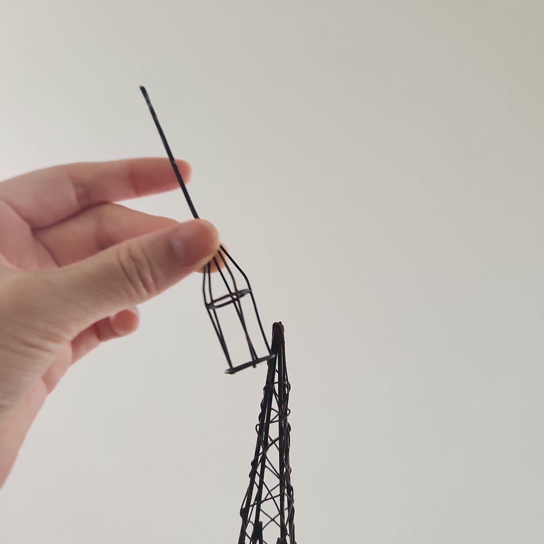 エッフェル塔 ワイヤー 黒色 約52cm