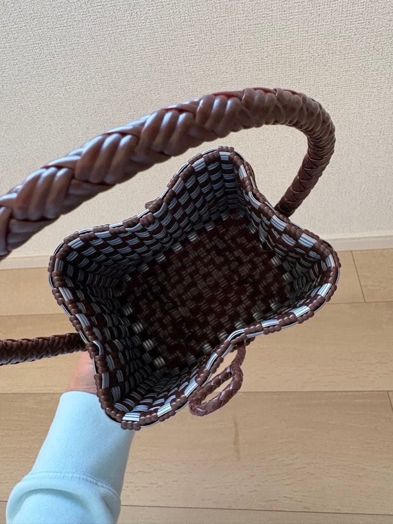 mekearisa urban taupe 新品未使用