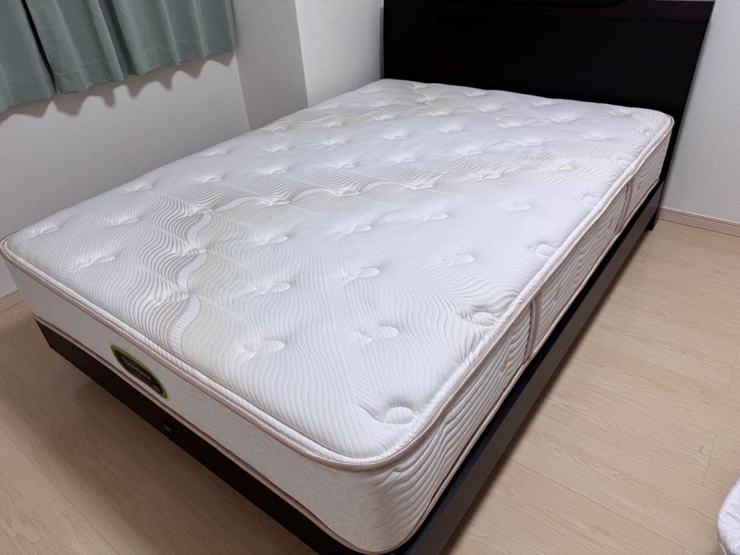 Beautyrest PREMIUM Simmons Executive ダブル