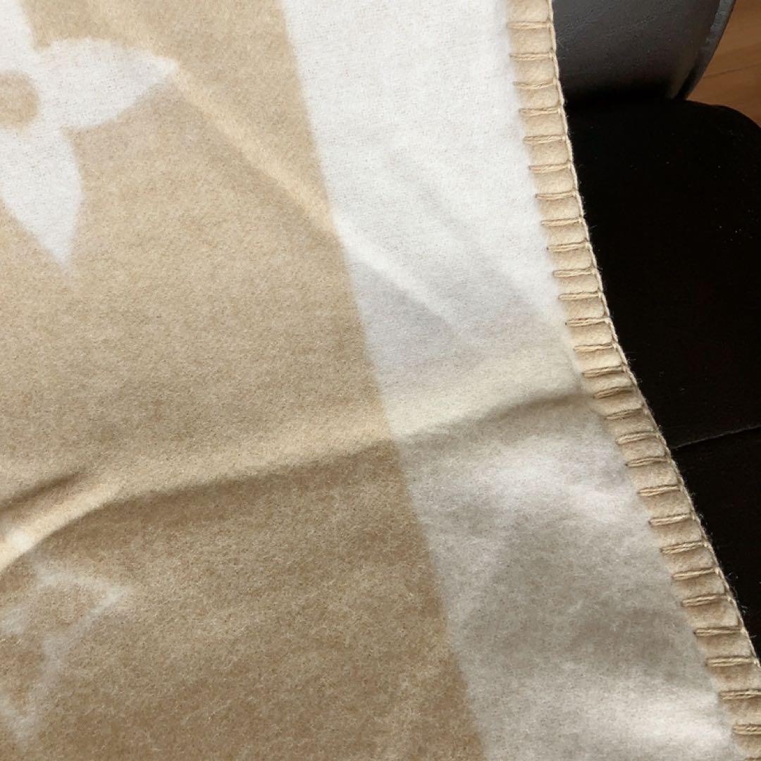 衛*也様 日焼け跡あり○ルイヴィトン ブランケット ベイビープレッド