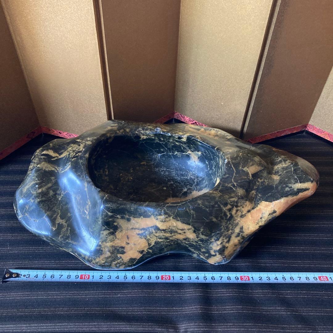 趣ある溜まり石　鑑賞石　水石　9.6kg