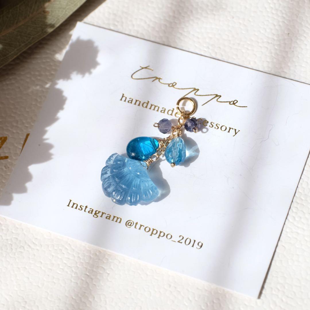 14kgfアクアマリンフリルカービングペンダントトップ