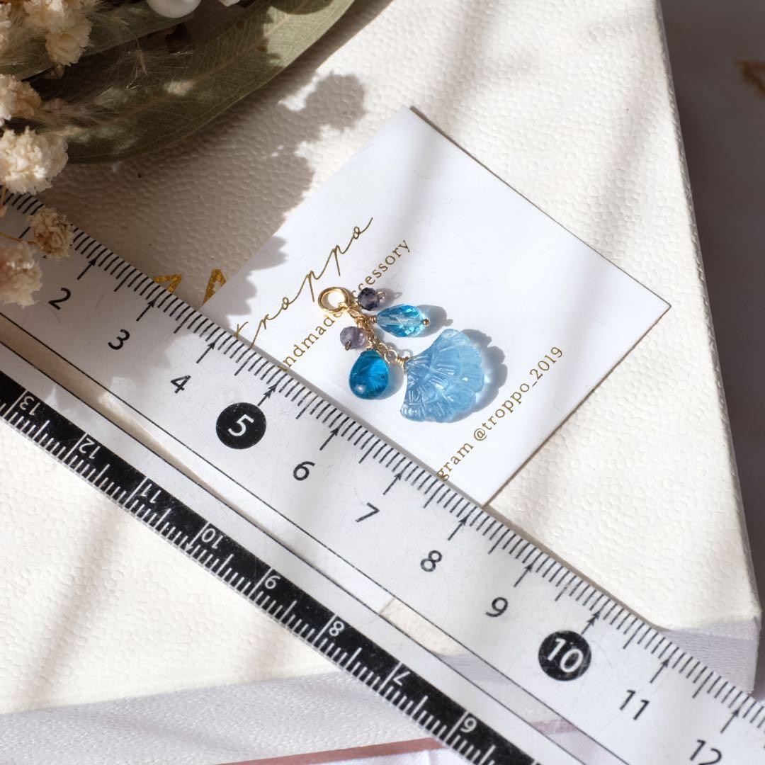 14kgfアクアマリンフリルカービングペンダントトップ