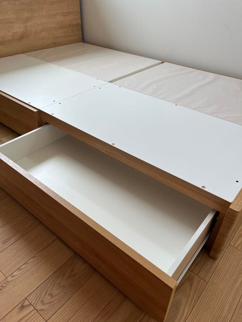 【埼玉県上尾市にて引取希望】ニトリ　ベットフレーム　セミダブル