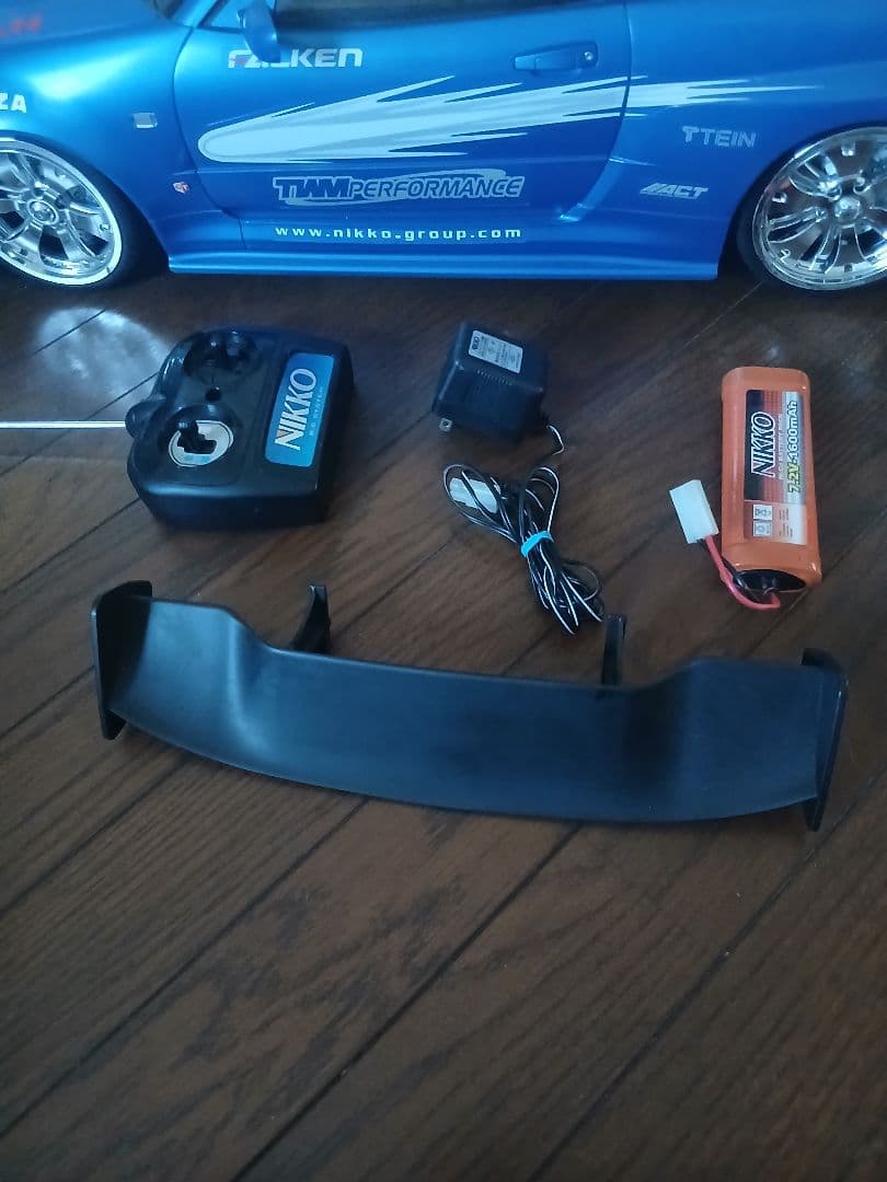 NIKKO GT-R.R34.1/5青色激レア完全動作品.送料込み。