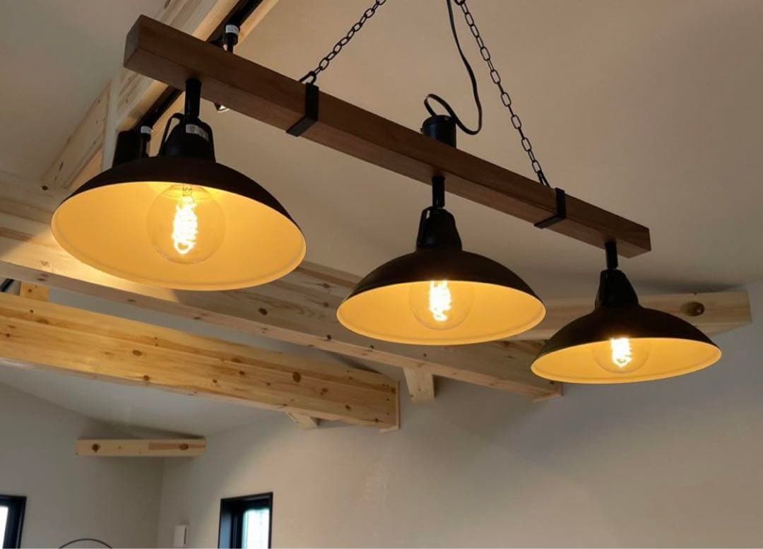 ３連ライト Varastoインターフォルム LT-8255【White】