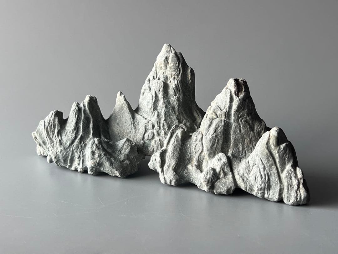 ①　鑑賞石　飾り石　中国美術　置物　山形　水石　盆栽添配　筆置き　裸石