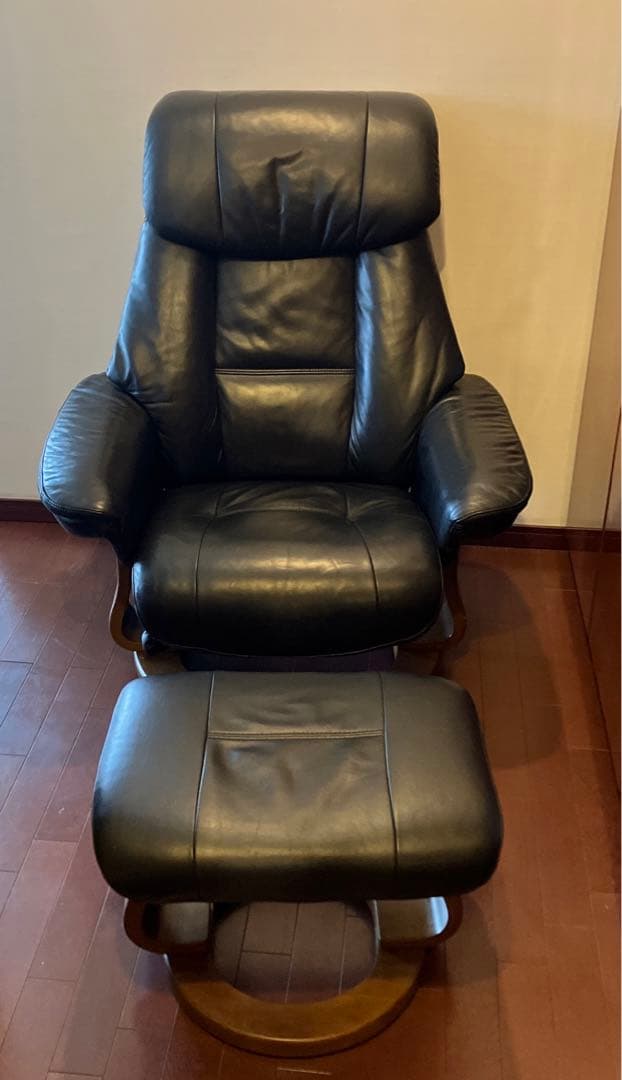 ZEDERE ゼデレ 　ブラックレザーリクライニング　チェア　本体