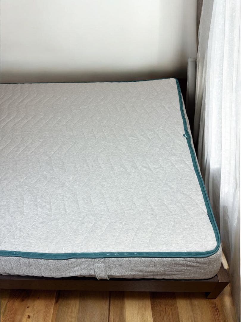 全国送料無料　koala コアラマットレスPlus クィーンサイズマットレス